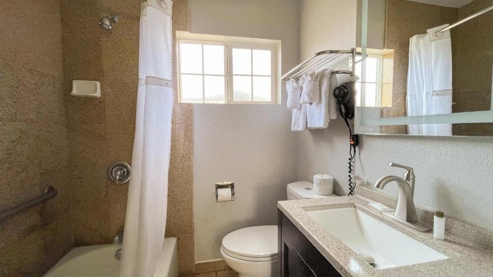 The Fremont Inn — gallery preview 3