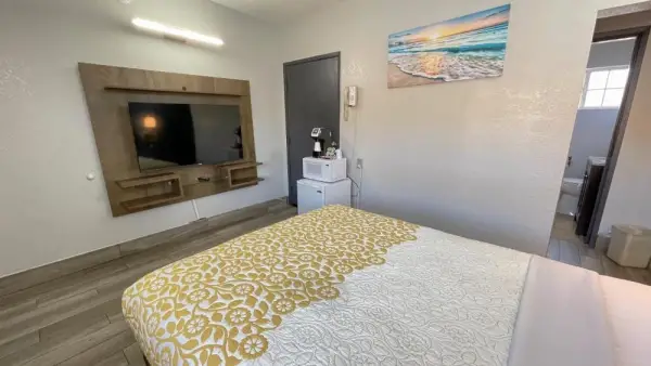 The Fremont Inn 9